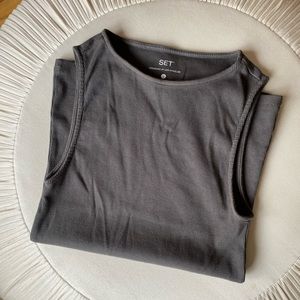 SET Active Cotton Rib Ribbed Tank in Graphite / Grey Set & The City collection